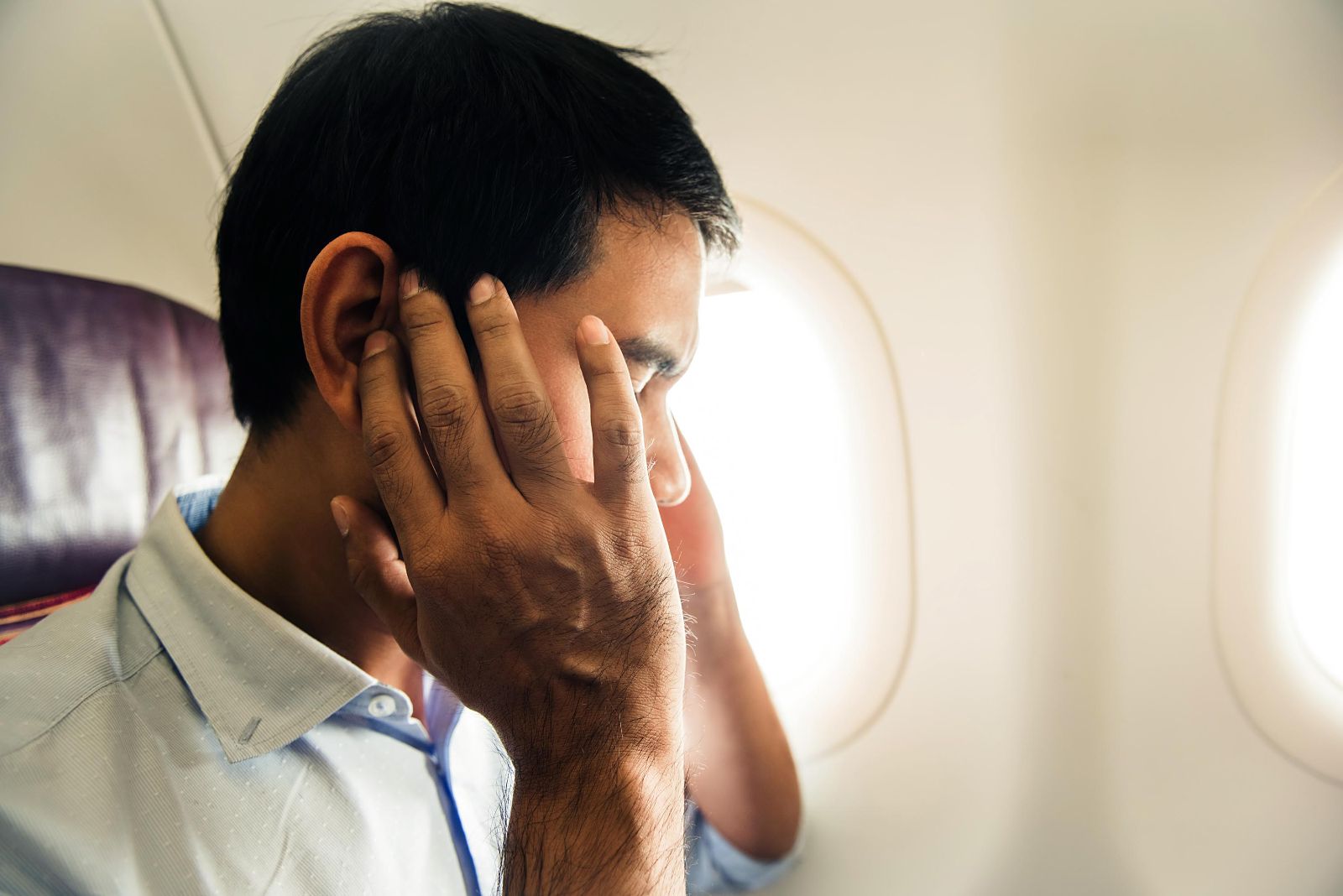 How to unclog a stopped up ear: Relief for stuffy ears