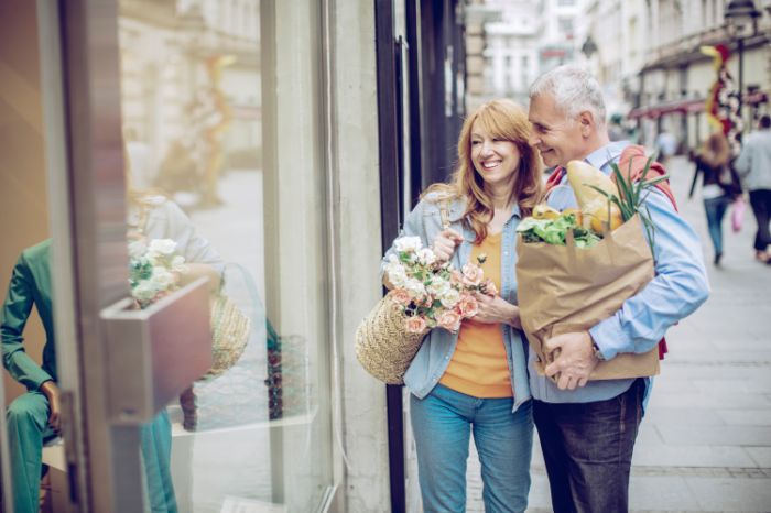 Couple grocery shopping