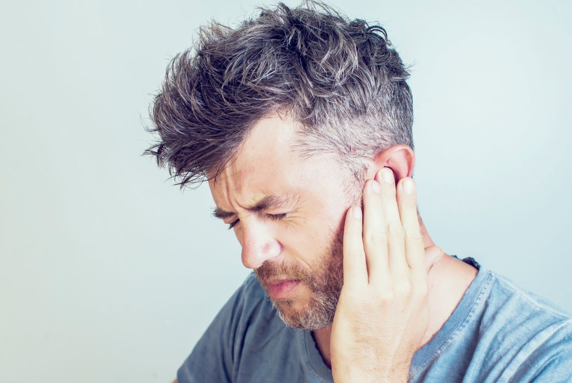 Loss of hearing in one ear is called store