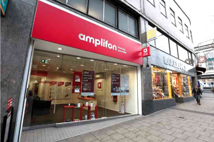 Amplifon store