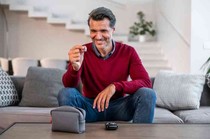 Client with an hearing aid