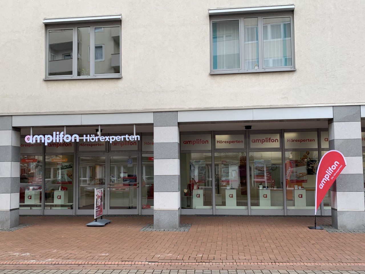 Außenansicht Amplifon Hörgeräte Peine