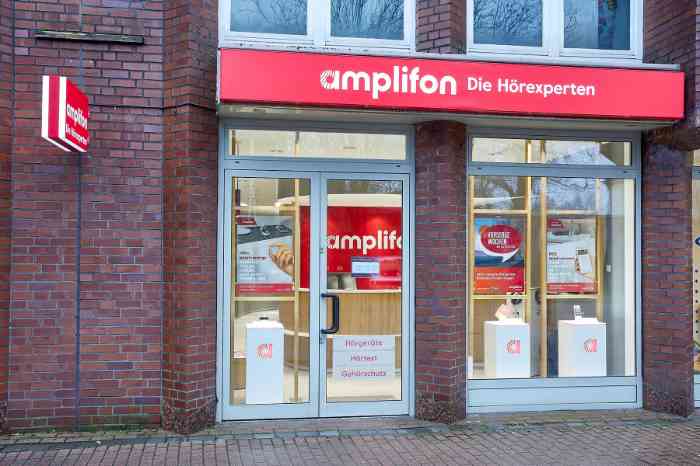 Außenansicht Amplifon Hörgeräte Hamburg Niendorf