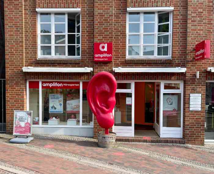Außenansicht Amplifon Hörgeräte Bad Oldesloe