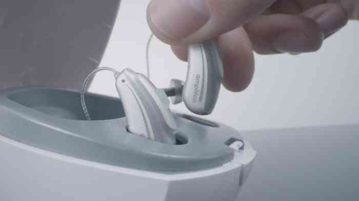 how to charge hearing aids